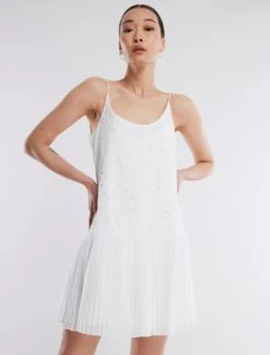Best Seller 17 BCBGMAXAZRIA Guthrie Eyelet Dress