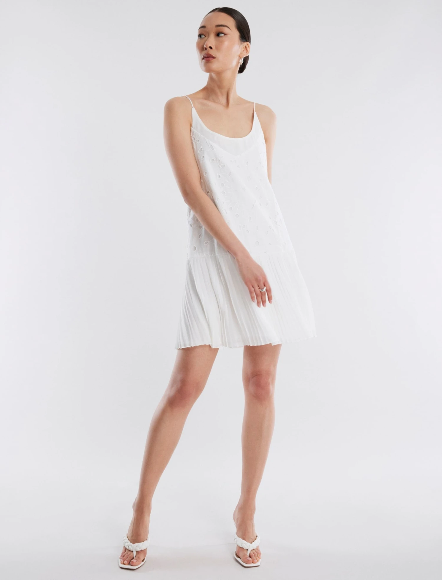 BCBGMAXAZRIA Guthrie Eyelet Dress 7 BCBGMAXAZRIA Guthrie Eyelet Dress - Image 5