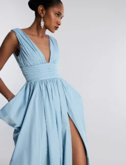 BCBGMAXAZRIA Phoenix V-Neck Gown -Daily Wear Shop 3.30 D AFD60485 452 6