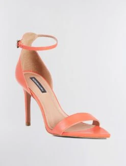 BCBGMAXAZRIA Demia Sandal Heel