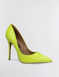 BCBGMAXAZRIA Nova Pump Heel